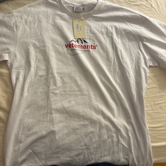 Vetements White Graphic T-Shirt
